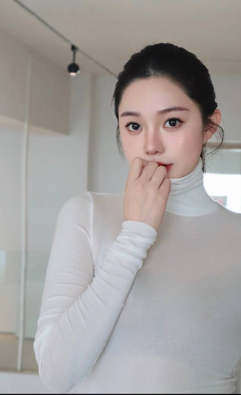 company employee part-time sea turtle 174E Escort Photo 4 | Escort Girls China