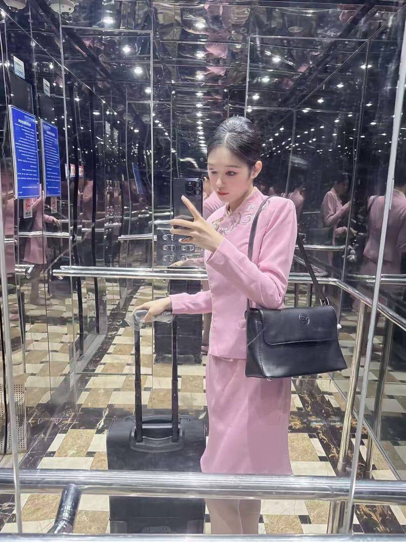 Tang Chen Escort Photo 4 | Escort Girls China