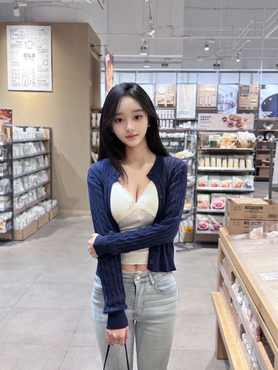 Mizuhara is really 2006 Escort Photo 5 | Escort Girls China